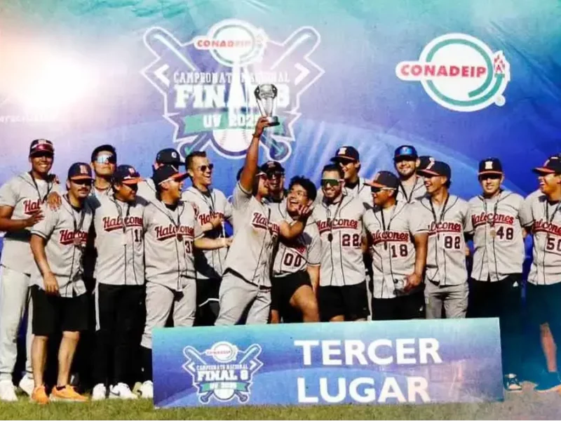 Halcones Inter consigue medalla de bronce en el Nacional de Béisbol de Conadeip 