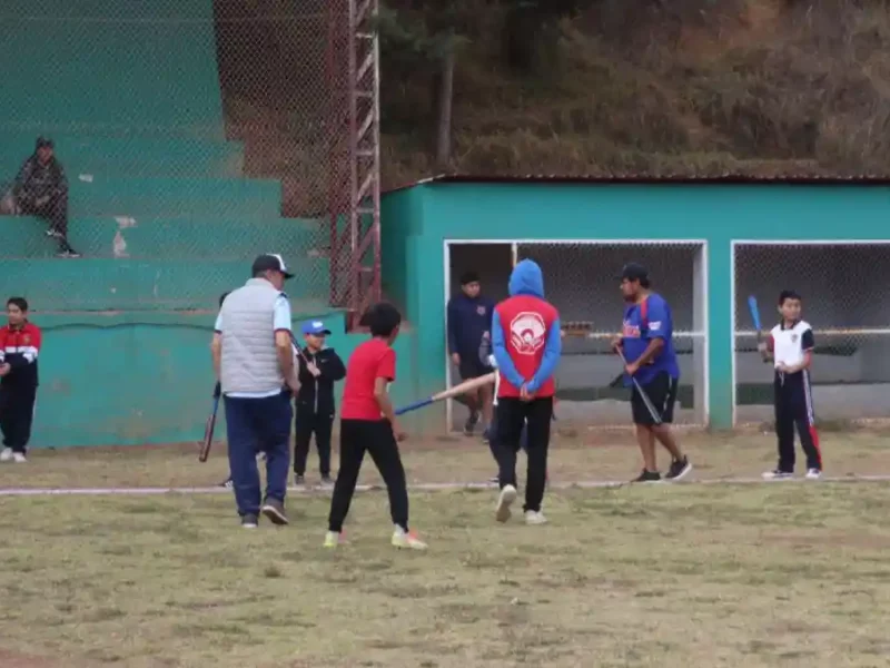 Zacatlán contará con beisbolistas de primer nivel con el Centro de Iniciación al béisbol