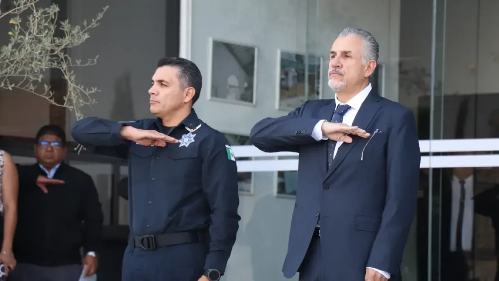 Reconoce gobierno de Pepe Chedraui vocación de policías caídos en cumplimiento de su deber