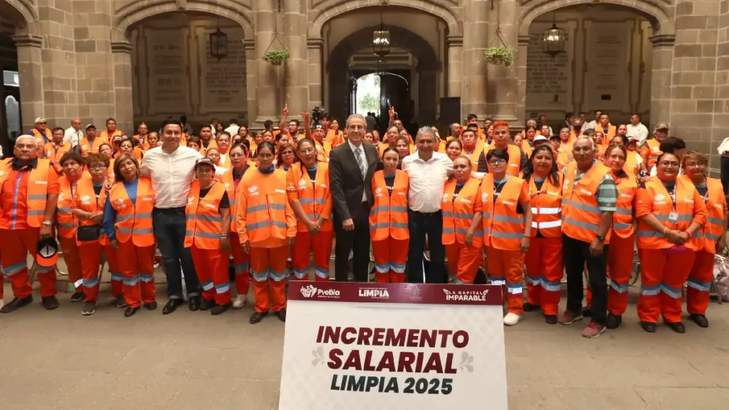 Gobierno de la Ciudad firma convenio de la Revisión Salarial 2025 para trabajadores del organismo de limpia