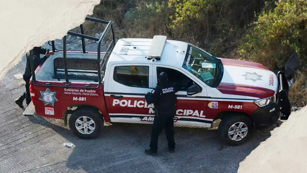 Abandonan cuerpos de dos hombres decapitados en Amozoc, Puebla