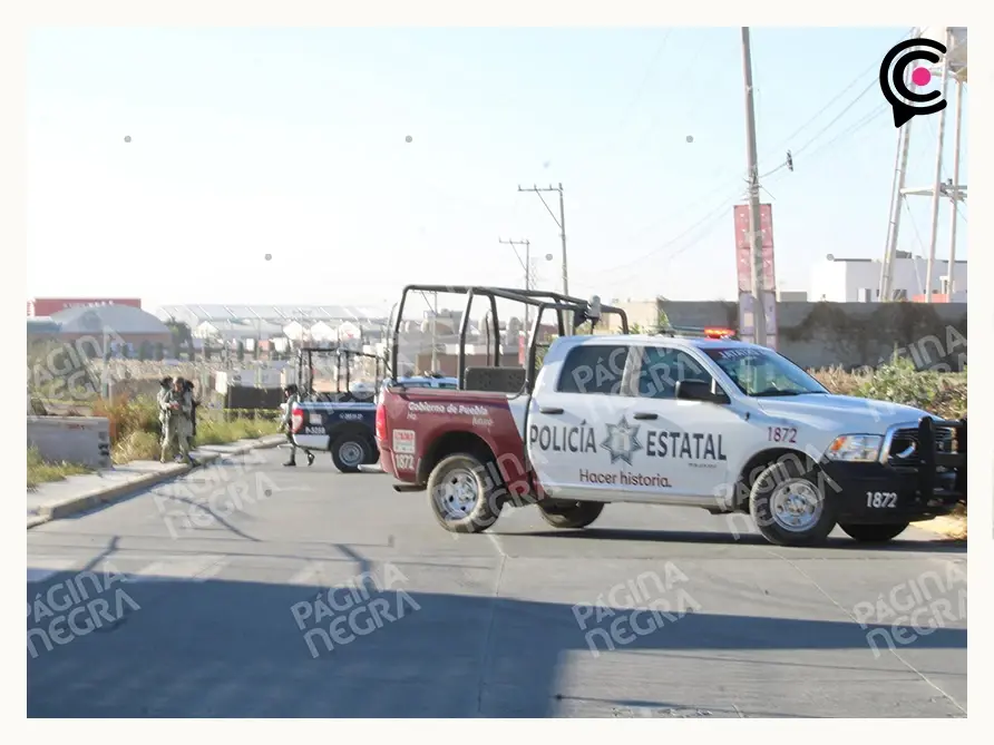 Abandonan cuerpo emplayado en Sanctorum, Cuautlancingo; se desconoce la identidad de la víctima