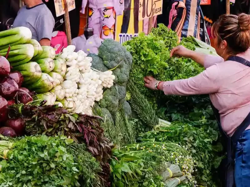 Helada en Puebla podría provocar aumento en el precio de frutas y verduras