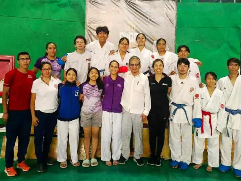Atletas poblanos consiguieron 17 medallas en la Copa Choda de Karate en Yucatán 