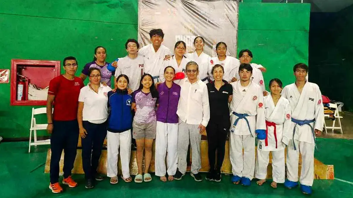 Atletas poblanos consiguieron 17 medallas en la Copa Choda de Karate en Yucatán 