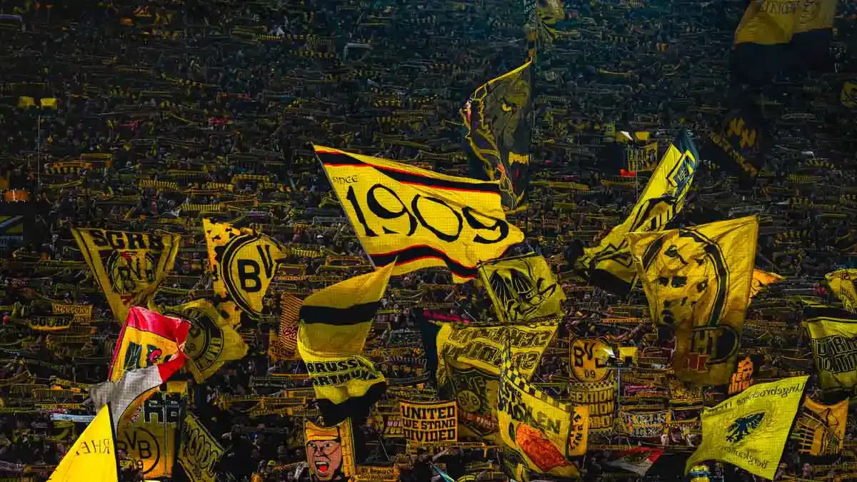 Borussia Dortmund derrota a Barcelona en cuartos de final de la UEFA Champions League