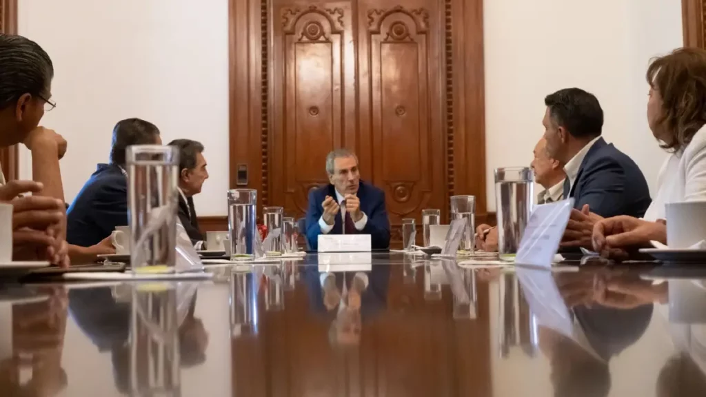 Gobierno de la Ciudad establece mecanismos de coordinación con la AUIEMSS
