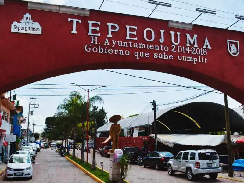 Abandonan cuerpo en estado de descomposición y con impactos de bala en Tepeojuma, Puebla