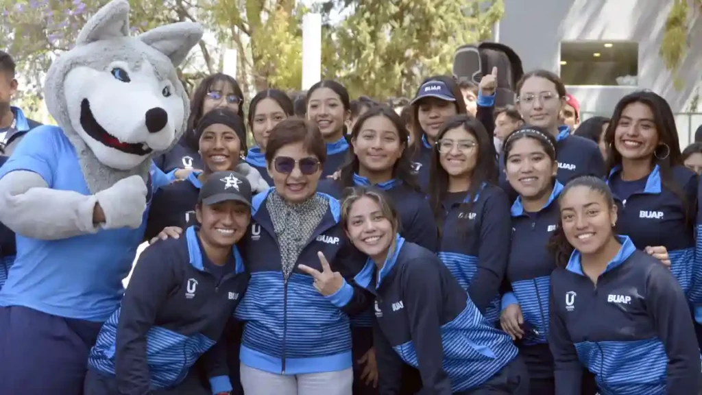 Reconoce BUAP la dedicación de sus deportistas