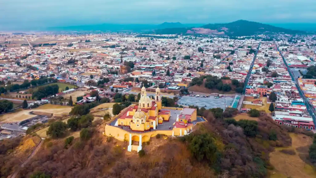 Estudia el CICA crecimiento urbano de Cholula y sus repercusiones en los pueblos originarios