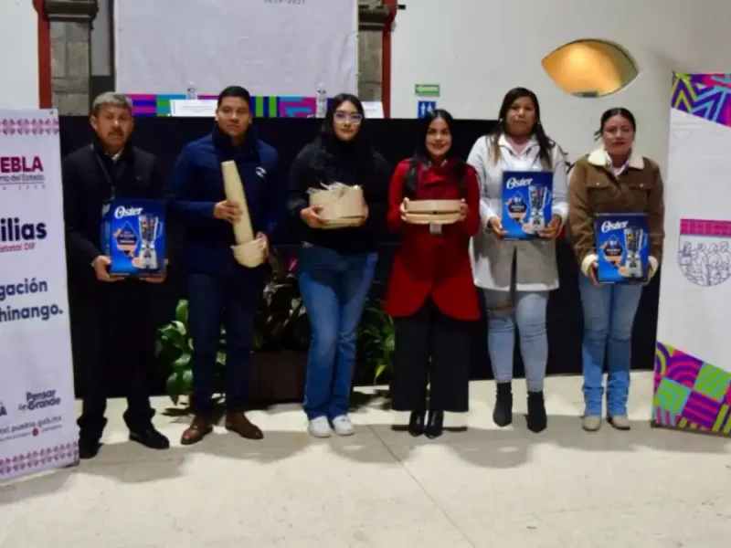 DIF de Zacatlán beneficia a escuelas que cuentan con desayunadores calientes