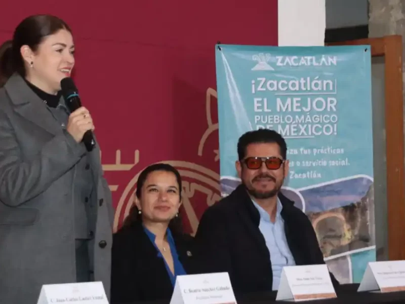 Vinculación del Ayuntamiento con instituciones educativas es importante para el progreso de Zacatlán: Bety Sánchez