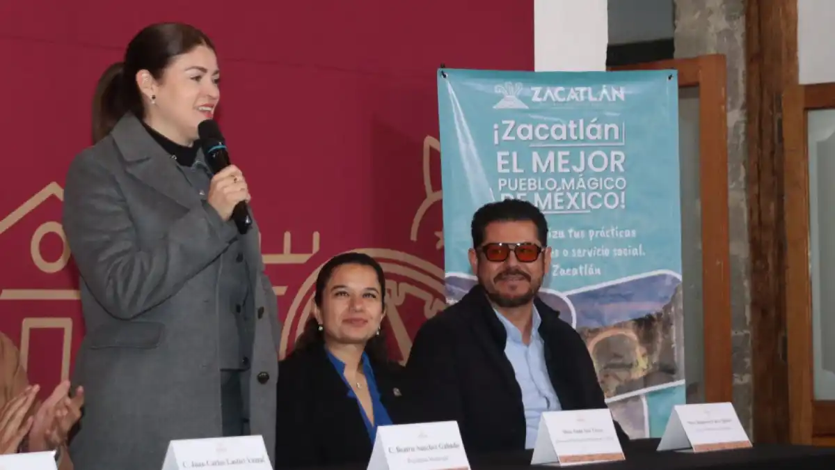 Vinculación del Ayuntamiento con instituciones educativas es importante para el progreso de Zacatlán: Bety Sánchez