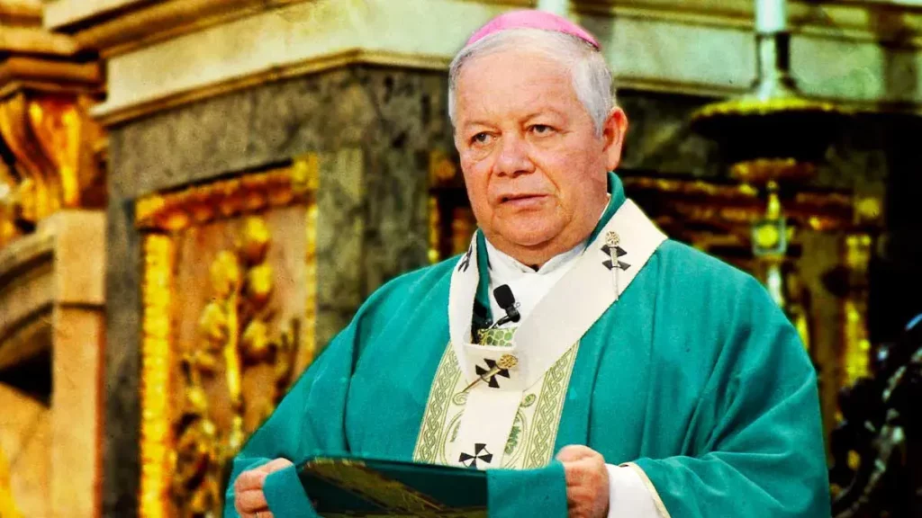 Víctor Sánchez Espinosa renunciará a ser arzobispo de Puebla en 2025