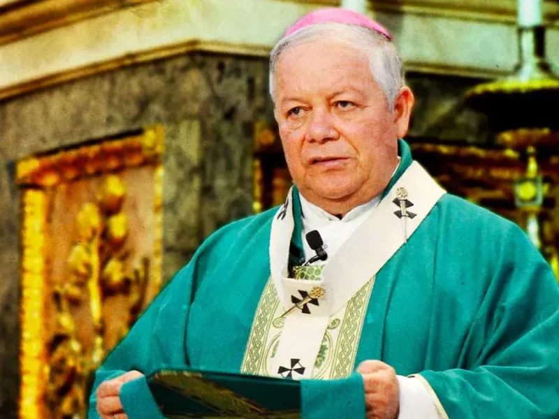 Víctor Sánchez Espinosa renunciará a ser arzobispo de Puebla en 2025