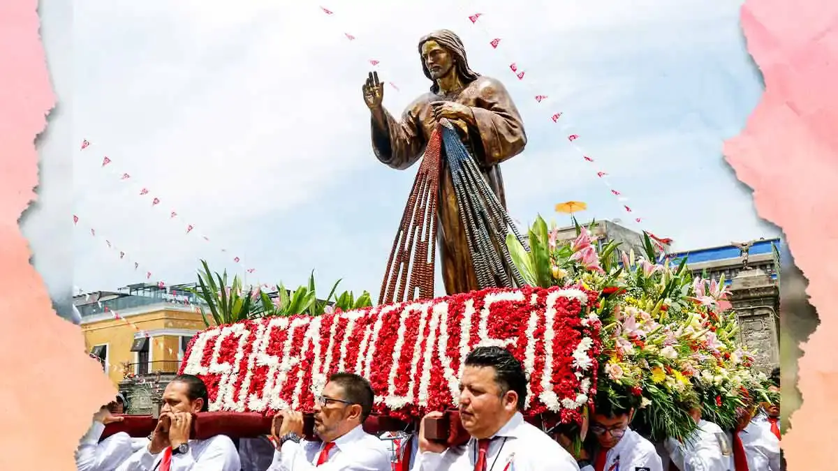 Procesión de Viernes Santo 2025 congrega a miles de personas en Puebla 