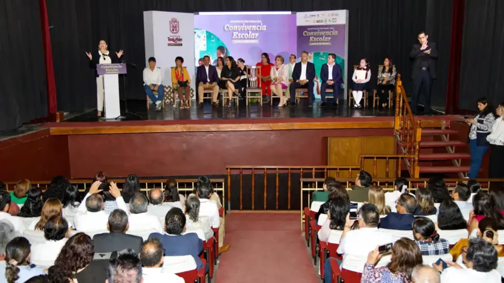 Destaca Laura Artemisa García suma de esfuerzos en favor de la educación en Puebla