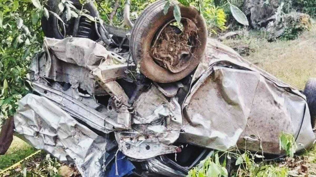 Volcadura por exceso de velocidad dejó dos muertos en Naupan, Puebla