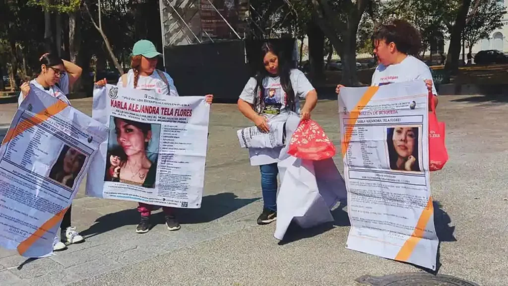 Familiares y amigos marchan por desaparición de adolescente Isaías Flores Garibaldo en Puebla