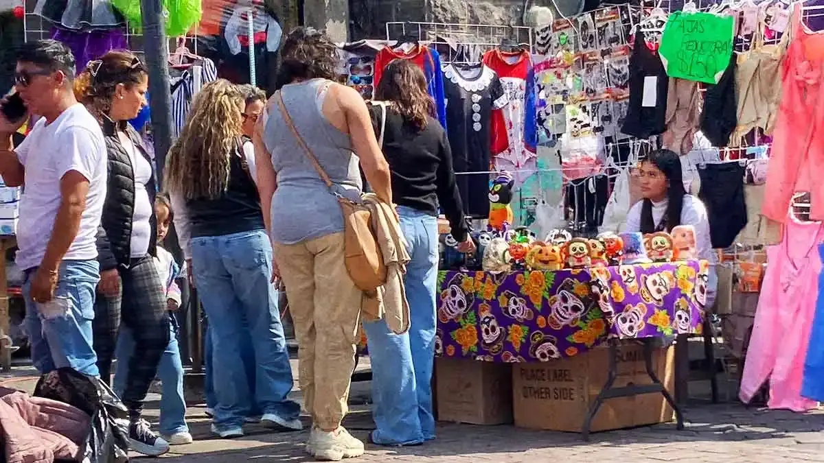 Consejo de Comerciantes del Centro Histórico de Puebla pide atender denuncias contra “Fuerza 2000”