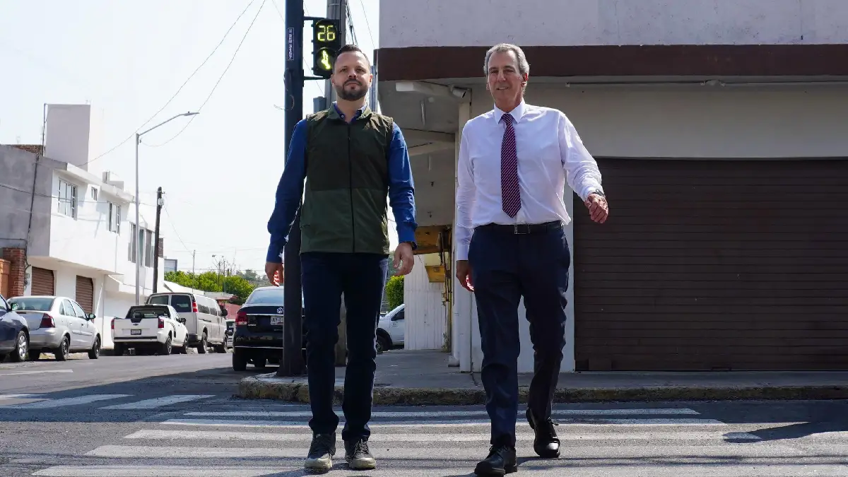 Supervisa Pepe Chedraui conclusión de mantenimiento vial de Avenida 15 de Mayo