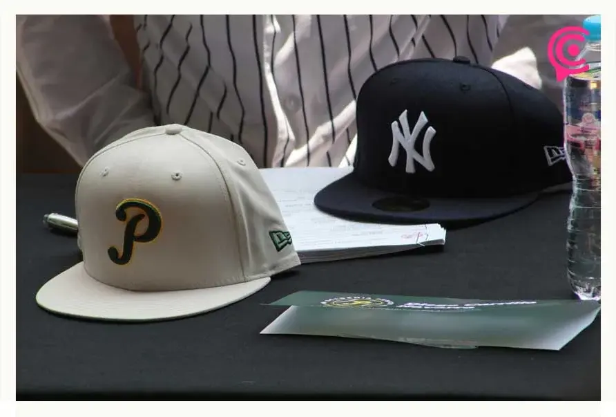 Yankees firma a peloteros de la Academia de Pericos de Puebla