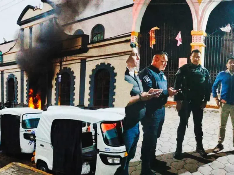 Policías y Guardia Nacional evitan el linchamiento de tres ladrones en Acatzingo