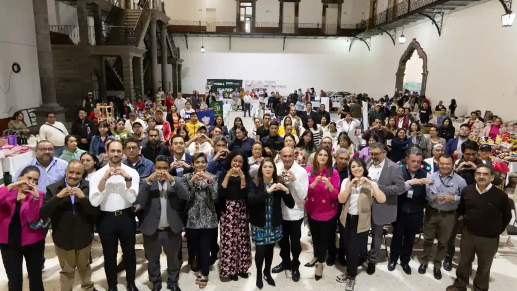 Casi 400 vacantes se ofertaron en la Feria del Empleo 2025 de Zacatlán