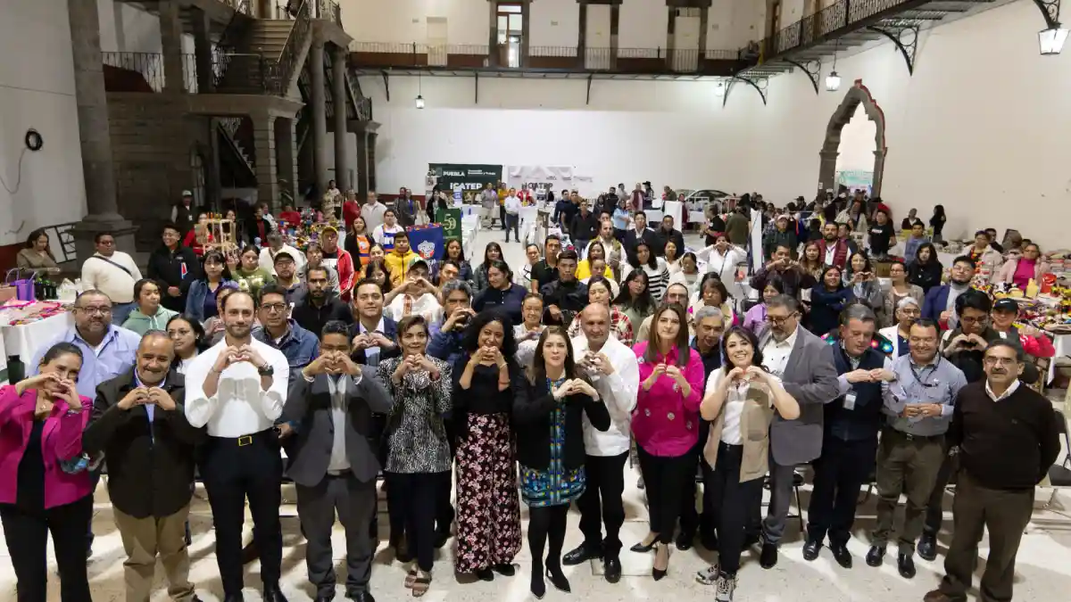 Casi 400 vacantes se ofertaron en la Feria del Empleo 2025 de Zacatlán