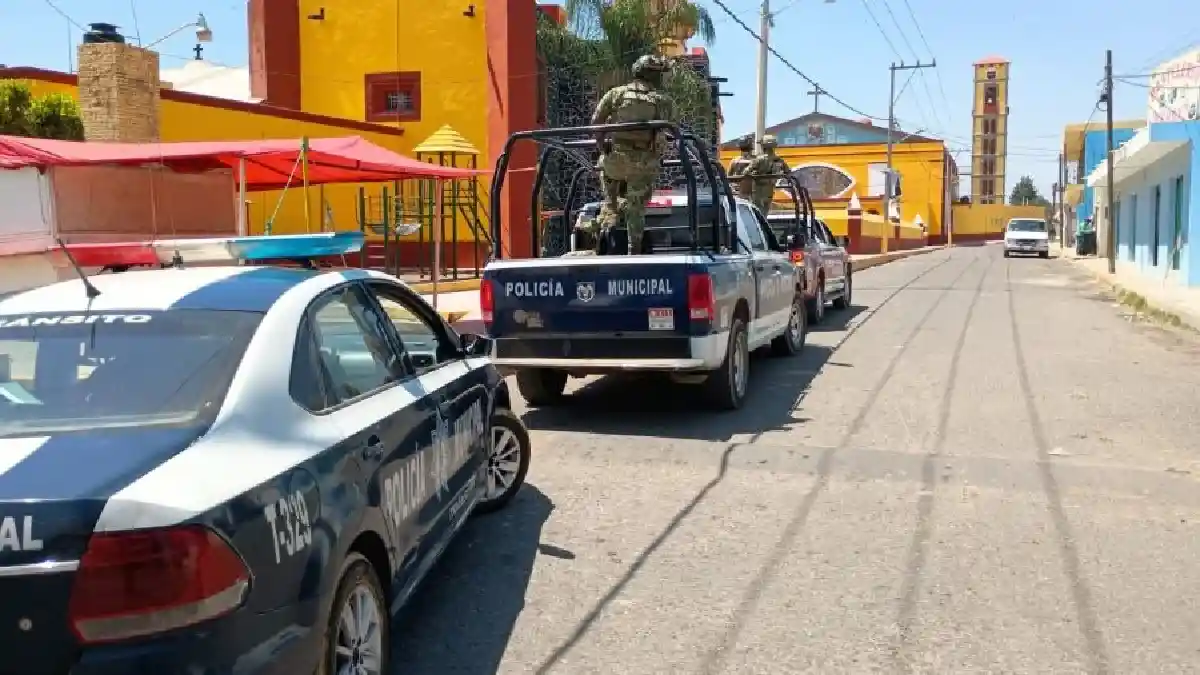 Policía de San Pedro Cholula recupera siete vehículos robados y detiene a más de 100 personas durante marzo