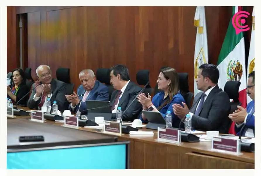 Sergio Salomón Céspedes encabeza transición en el Instituto Nacional de Migración