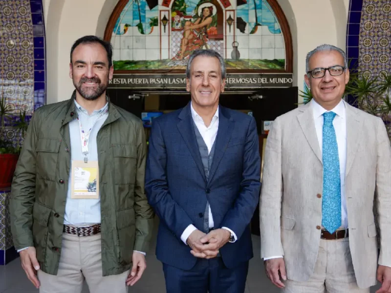 Promueve Pepe Chedraui a la capital de Puebla como destino internacional en el Tianguis Turístico 2025