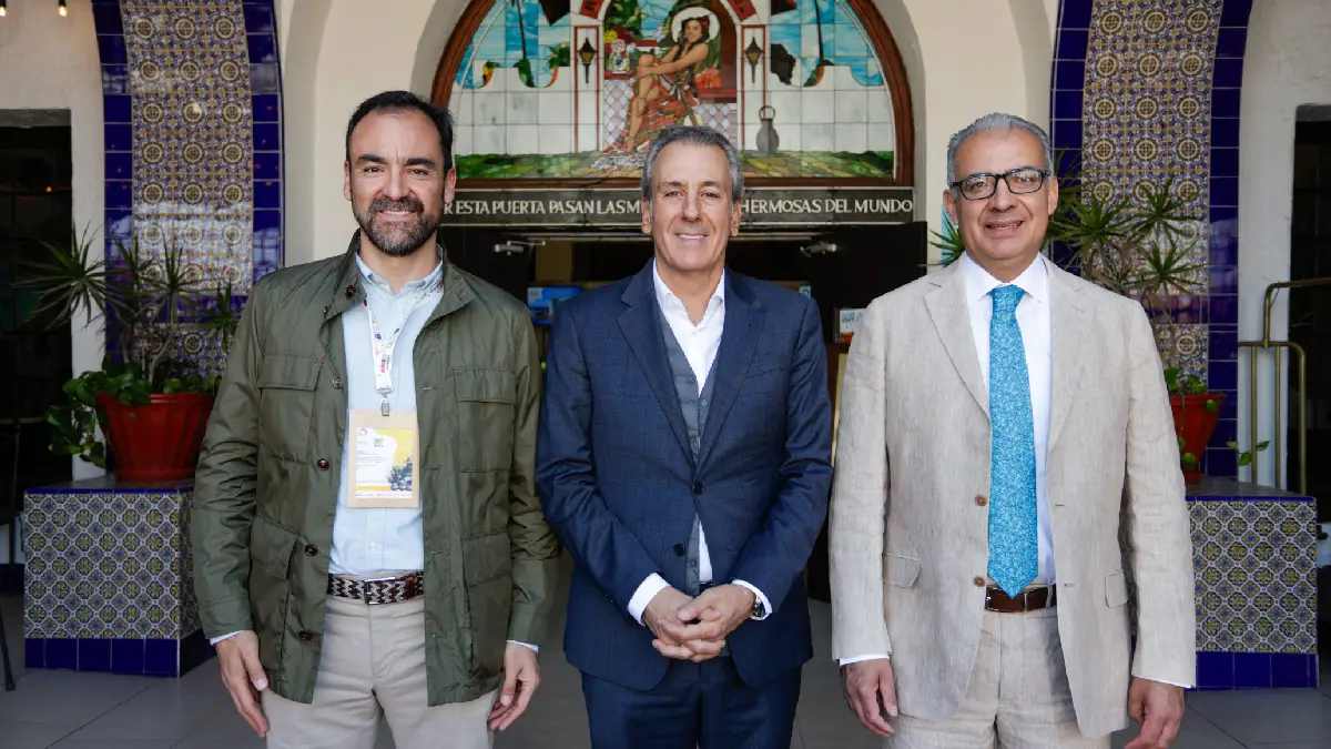 Promueve Pepe Chedraui a la capital de Puebla como destino internacional en el Tianguis Turístico 2025