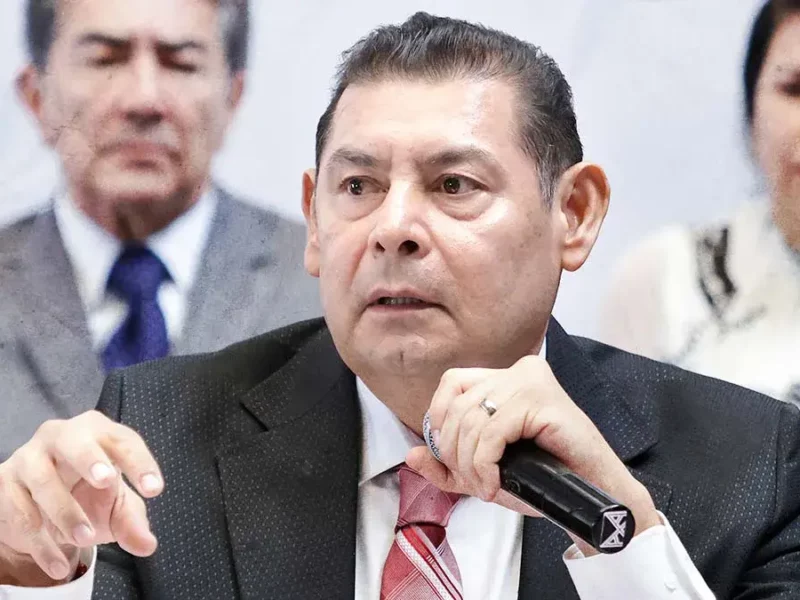Alejandro Armenta anuncia cambios en su gabinete; funcionarios fueron invitados al gobierno federal 
