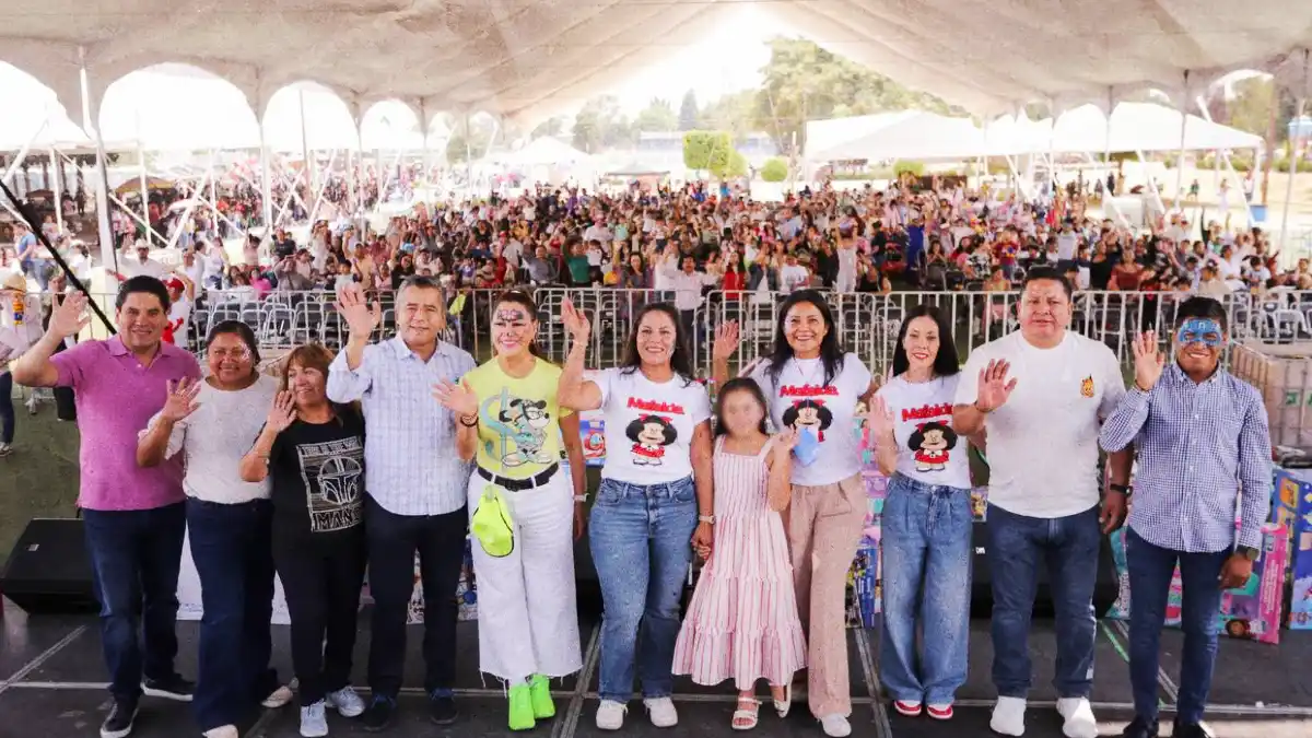 Niñas y niños celebran su día con alegría en San Andrés Cholula