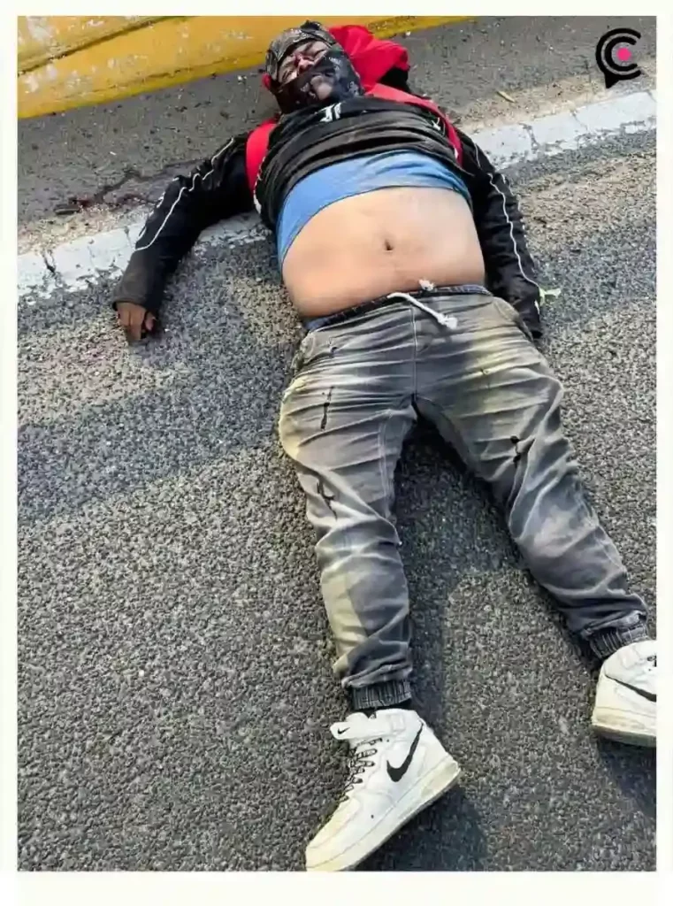 Motociclista murió tras chocar con un muro de contención en la colonia La Loma, Puebla