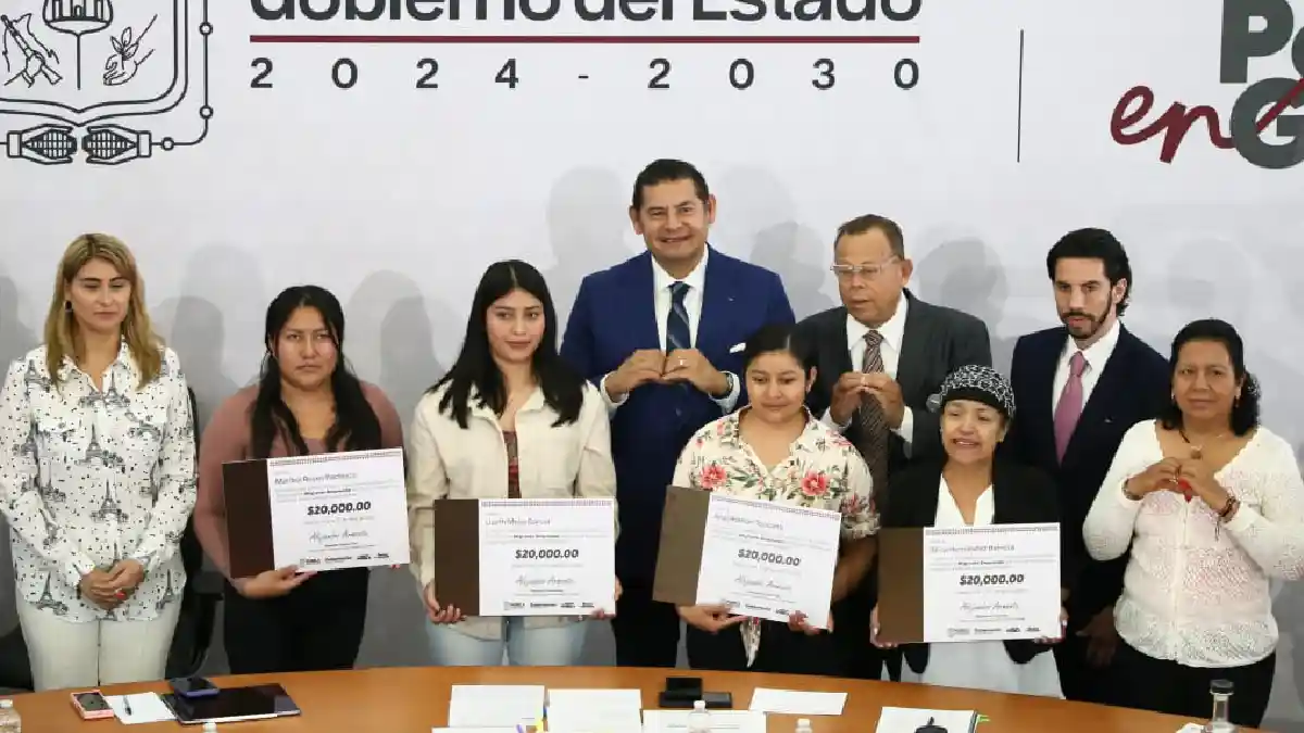 Poblanos repatriados impulsan proyectos con “Migrante Emprende” y transforman sus comunidades