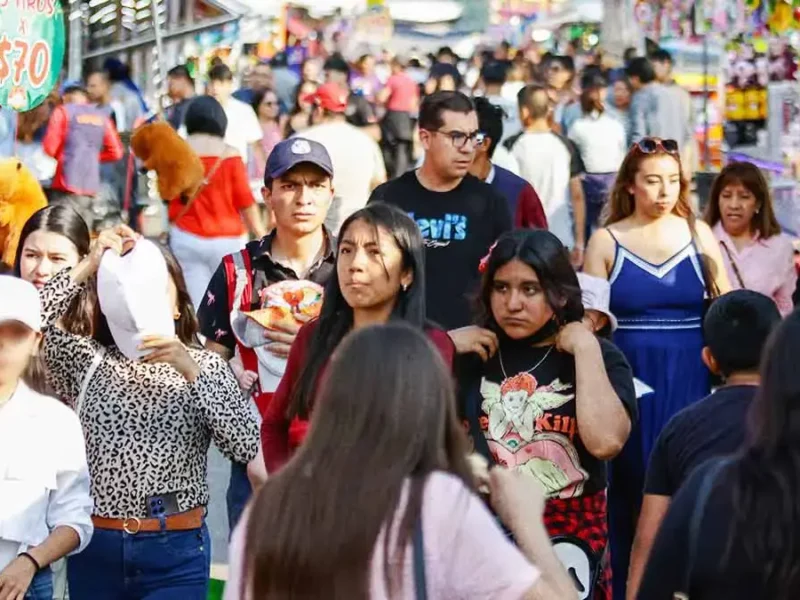 Extienden horarios de la Feria de Puebla 2025 por gran afluencia de visitantes