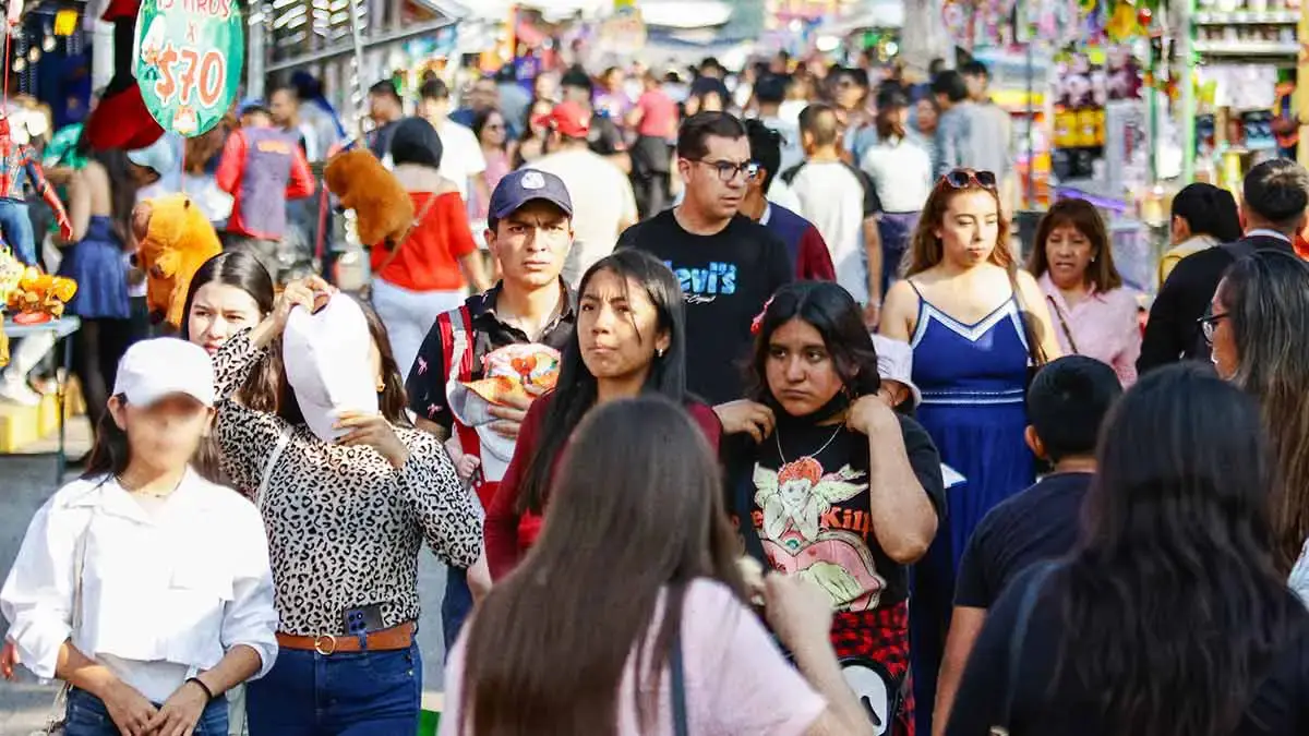 Extienden horarios de la Feria de Puebla 2025 por gran afluencia de visitantes