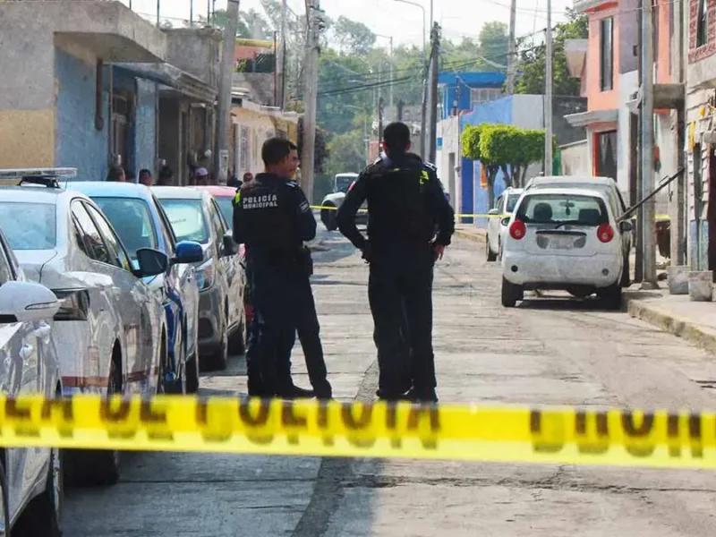 Aseguran casa de seguridad y armamento de grupo delictivo en San Matías Tlalancaleca, Puebla