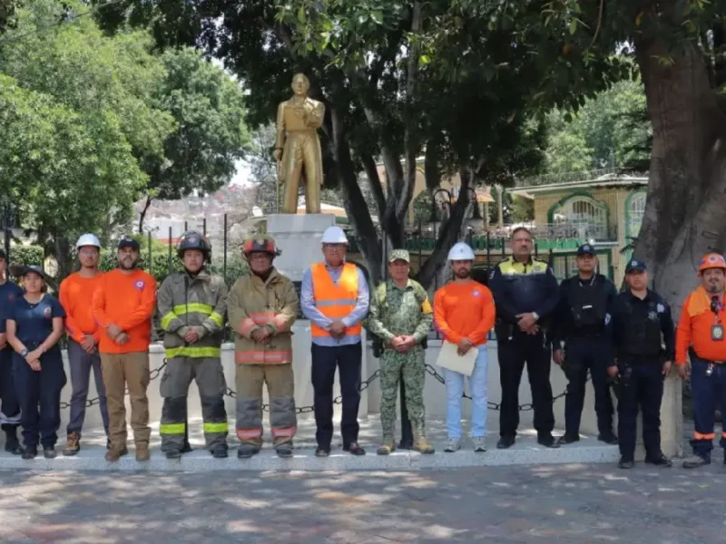 Ariadna Ayala, presidenta municipal, fortalece la prevención en el primer simulacro nacional 2025