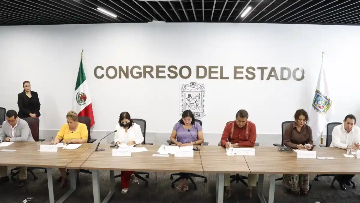 Aprueba Comisión del Congreso exhorto para evitar fraudes en compraventa de vehículos