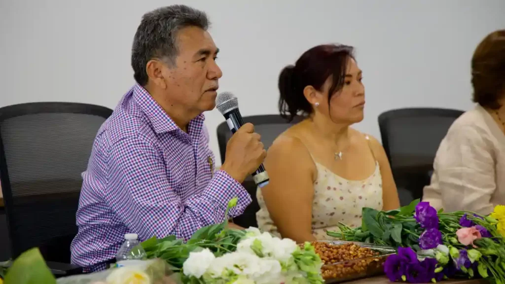 Promueven en Congreso venta de flor originaria de Atlixco