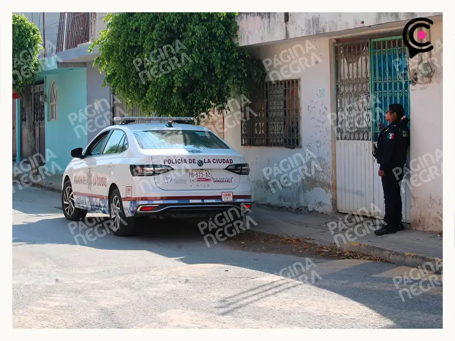 Mujer murió por dolor estomacal en Lomas Flor del Bosque, Puebla