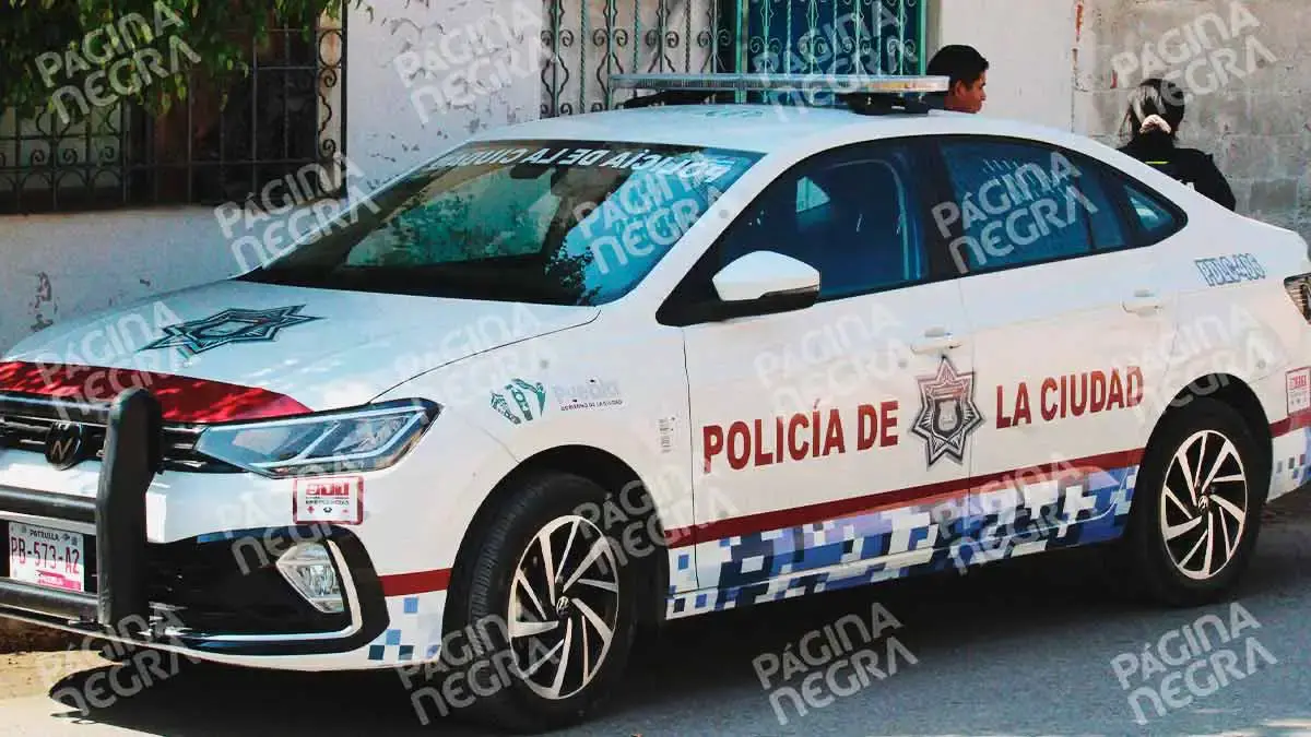 Mujer murió por dolor estomacal en Lomas Flor del Bosque, Puebla