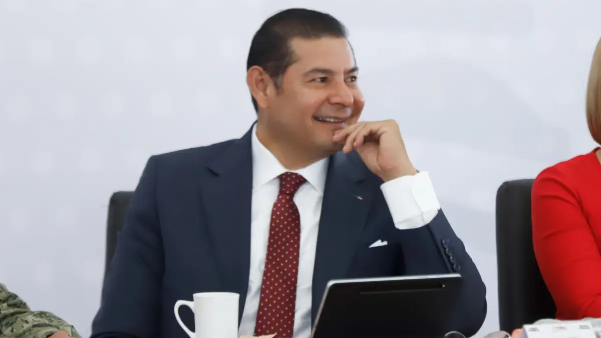 Gobierno estatal y empresas automotrices fortalecen competitividad de la industria