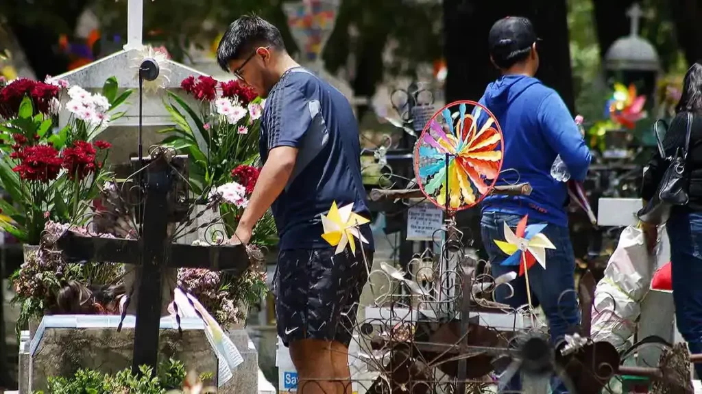 Panteón Municipal de Puebla registró más de 29 mil asistentes el Día de la Madre 2025
