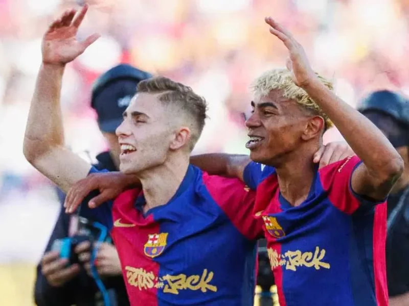Barcelona derrotó al Real Madrid y se acerca al título de La Liga Española  