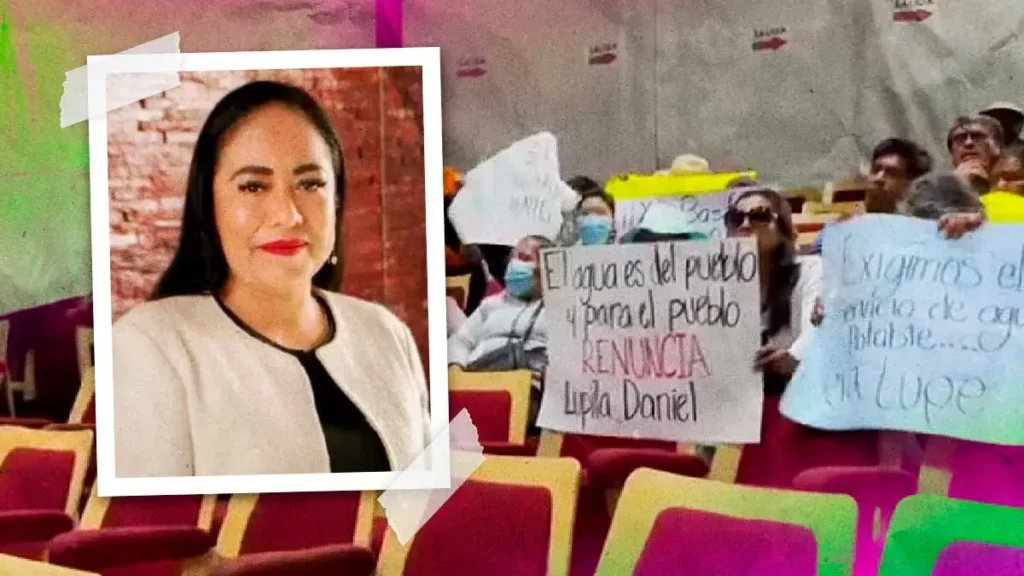 Habitantes de Cuautlancingo exigen destitución de directora del Sosapac; alcalde promete atender demandas 