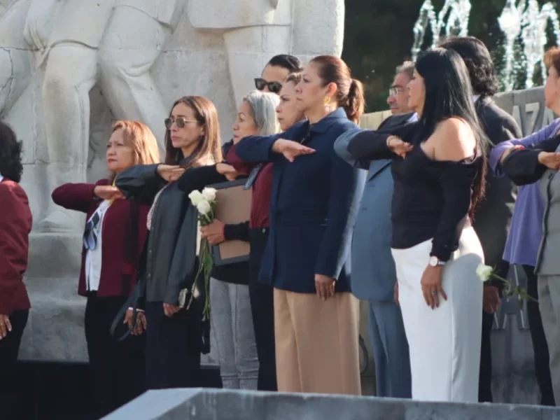 Acude Laura Artemisa a ceremonia cívica del CENHCH